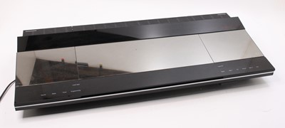 Lot 622 - A Bang & Olufsen Beocenter 9500 stereo system,...