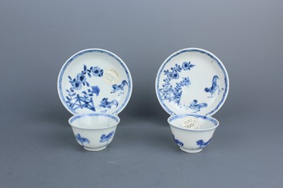 Lot 2117 - Two sets of Chinese blue and white cups and...