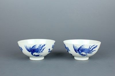 Lot 2121 - A pair of small Chinese blue and white “dragon...