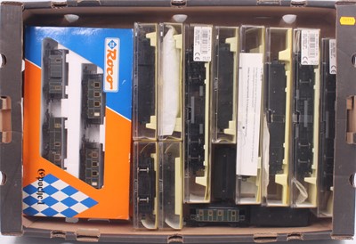 Lot 657 - One tray containing Trix and Roco HO gauge...
