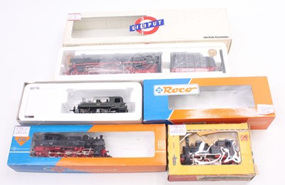 Lot 655 - Four HO gauge locos to include a Fleischmann...