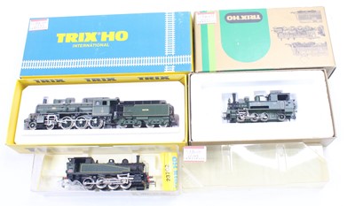 Lot 654 - Three HO gauge locos to include a Trix BR 98...