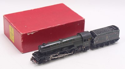 Lot 523 - Trix Twin 00 gauge 4-6-2 A3 "Scotsman", in BR...