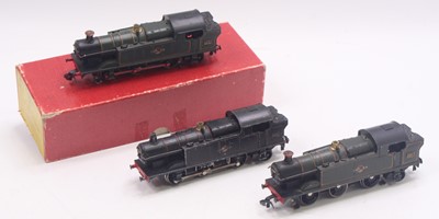 Lot 522 - Three Trix Twin 00 gauge F103 side tank locos...