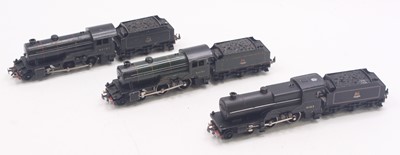 Lot 1592 - Three Trix Twin locos to include a 4-4-0...
