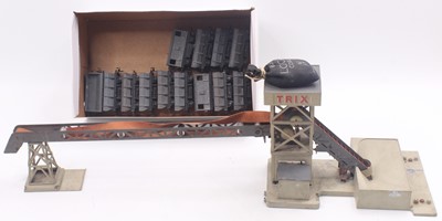 Lot 570 - Trix Twin 788 elevator conveyor set,...