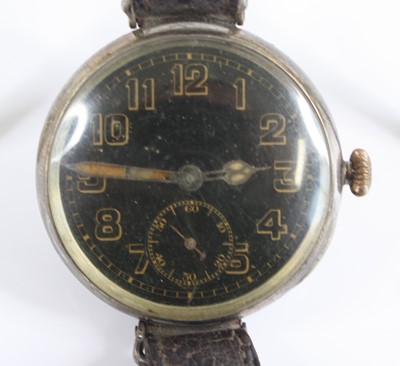 Lot 3261 - A WW I silver cased trench watch, the unsigned...