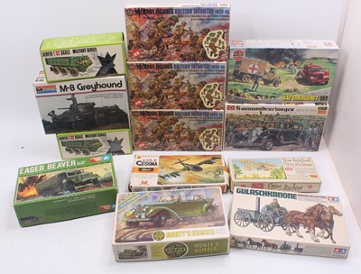 Lot 857 - Airfix/Monogram and others; group of 13...