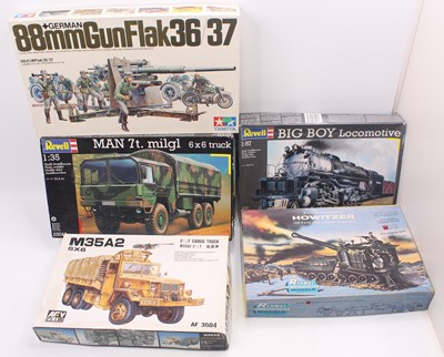 Lot 862 - Airfix/ Tamiya and others; group of 5 various...