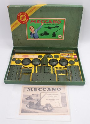 Lot 1651 - A Meccano mechanised Army No. MA Military...