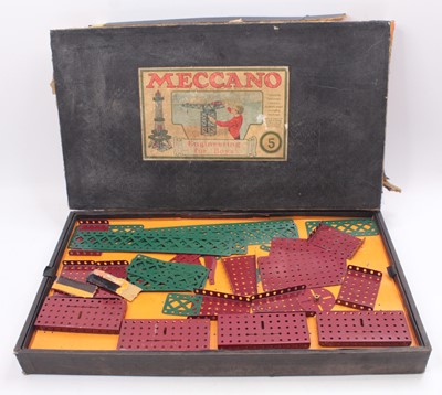 Lot 1656 - A Meccano Engineering for Boys, circa 1930, No....
