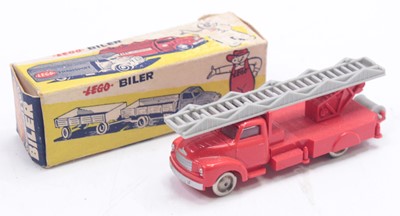 Lot 2042 - Lego Biler 1/87 scale model of a Bedford Fire...