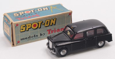 Lot 1688 - A Triang Spot-On Models No. 155 Austin Taxi...