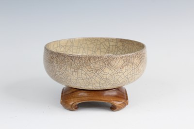 Lot 2113 - A Chinese ge-type censer or bowl, 19th or 20th...
