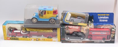 Lot 1289 - Corgi/Dinky group of 3 to include; No.270...