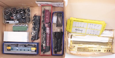 Lot 603 - 00 gauge kit built and modified locos to...