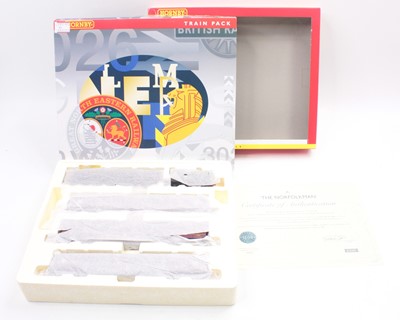 Lot 381 - A Hornby 00 gauge train pack comprising a BR...