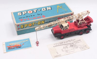 Lot 1705 - A Triang Spot-On Models No. 117 Jones KL Crane,...