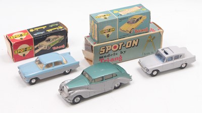 Lot 1720 - A collection of three various boxed and...