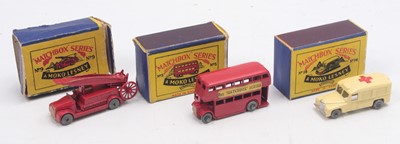 Lot 1539 - Matchbox 1/75 series group of 3 worn public...