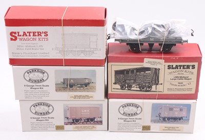 Lot 198 - Two un-assembled kits and three assembled and...