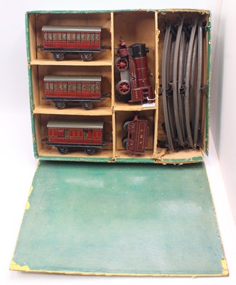 Lot 109 - Late 1930’s Hornby 0-gauge clockwork train set...