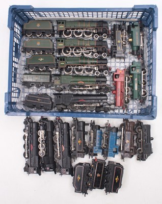 Lot 455 - Tray of unboxed 8 tanks & 9 locos with tenders,...