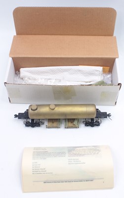 Lot 201 - CMX 2 rail 0 gauge finescale "Clean Machine"...