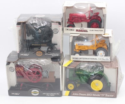 Lot 1797 - ERTL 1/6,1/8 and 1/16 scale group of 5 Farming...