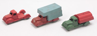 Lot 1588 - Robin Hood group of 3 to include a box van,...