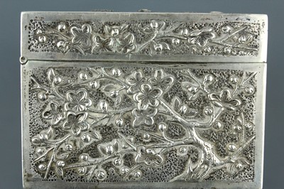 Lot 2063 - A Chinese silver ‘dragon’ box with hinged...