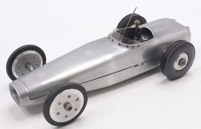Lot 3 - Unknown make, 2.5cc twinshaft tether car,...