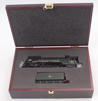 Lot 325 - Bachmann Branch-Line 4-6-2 loco & tender...
