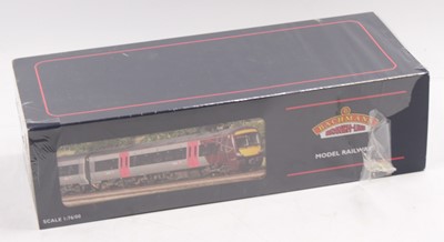 Lot 320 - 32-465 Bachmann Branch-Line 00 gauge Class 170...