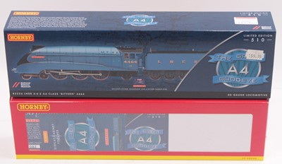 Lot 371 - Hornby 00 gauge R3254 The Great Goodbye class...