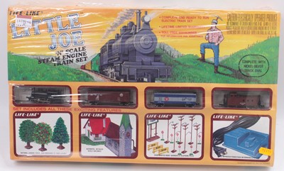 Lot 672 - An N gauge Life-Like Little Joe set,...