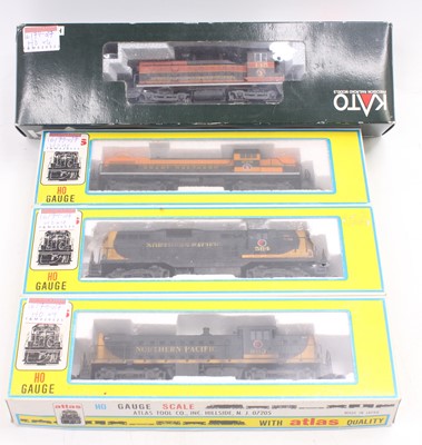 Lot 649 - Four HO gauge locos to include an Atlas RS1...