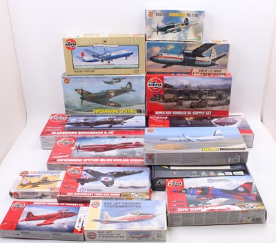 Lot 834 - 14 various mixed scale plastic aircraft kits...