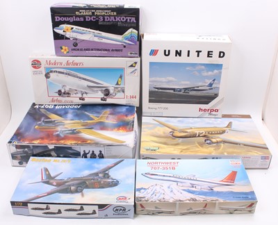 Lot 820 - One box containing 7 various plastic aircraft...