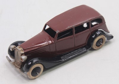 Lot 1089 - Dinky Toys, 30d Vauxhall - brown body, black...