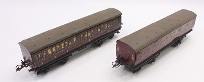 Lot 111 - Group of 2 1935/41 Hornby 0 gauge No.2...