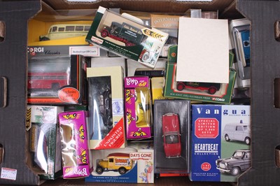 Lot 913 - Three boxes containing modern issue mostly...
