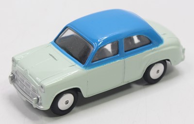 Lot 1244 - Corgi Toys No 202 Morris Cowley in pale green...
