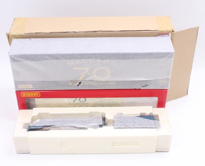 Lot 373 - Hornby 00 gauge 70th anniversary LNER A4...