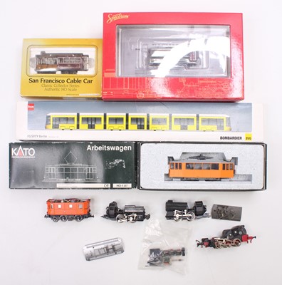 Lot 661 - A collection of various HO gauge locos to...
