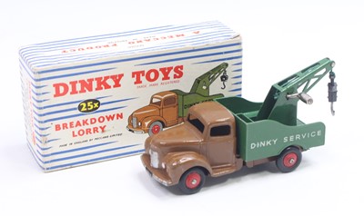 Lot 1005 - Dinky Toys, 25X, breakdown lorry, dark brown...