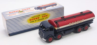 Lot 1006 - Dinky Toys 942 Foden 14-Ton 'Regent' Tanker,...