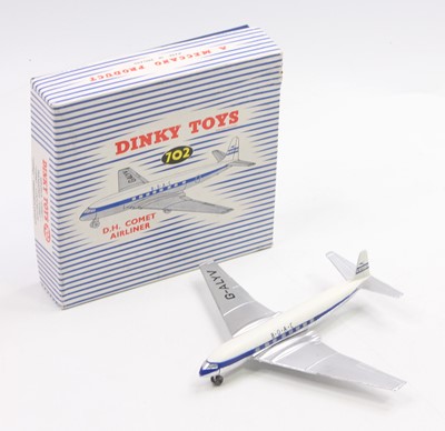 Lot 1148 - Dinky Toys No. 702 D.H Comet Airliner in a...