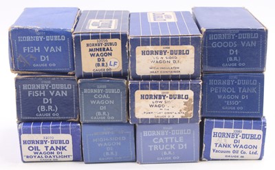 Lot 268 - 12 Hornby Dublo BR wagons, all boxed, to...