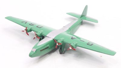 Lot 1153 - Dinky Toys No.62p Armstrong Whitworth Air...